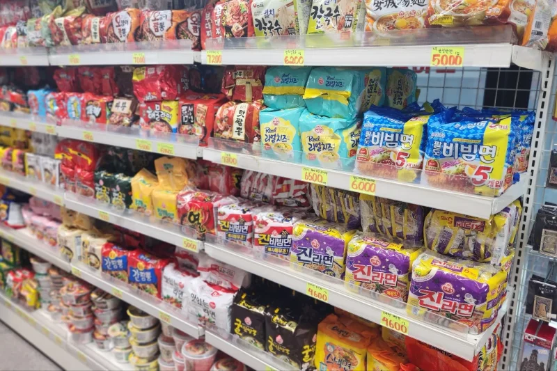 Korea Mart Myeongdong Branch (15/18)