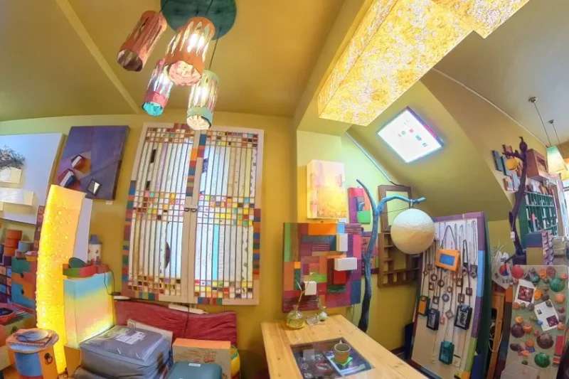 Incheon HANJISAENGGAK LeeDak Hanji Art Gallery &amp; Cafe (3/27)