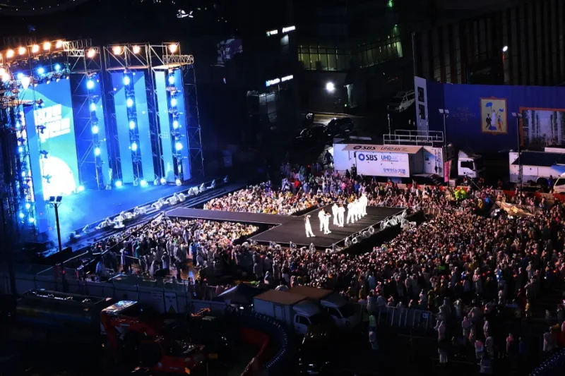 2023 Gangnam Festival Yeongdongdaero K-POP Concert &amp; Seoul Tour (3/10)