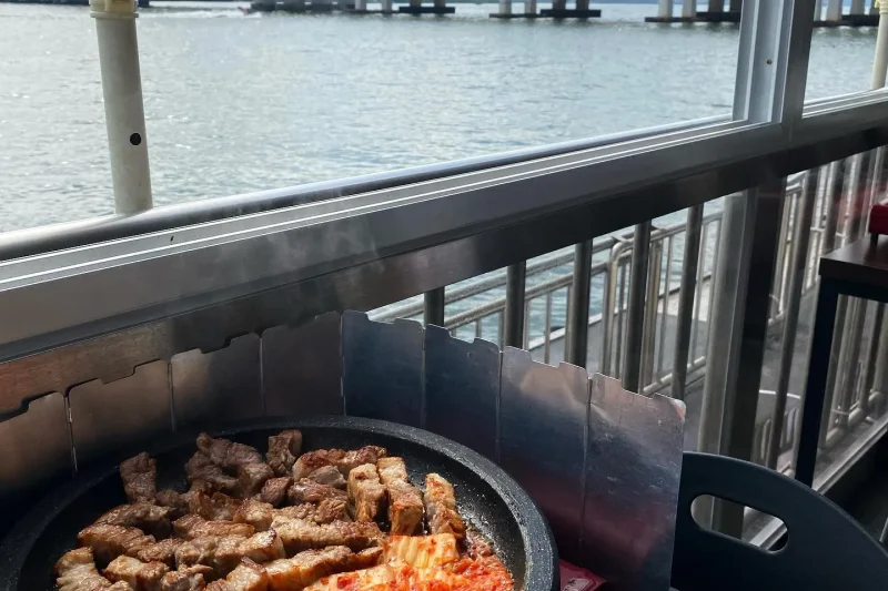 Jamdubong The 9 - Restaurant<Enjoy Korean BBQ at Hangang River> (7/14)