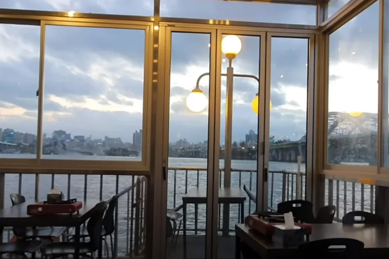 Jamdubong The 9 - Restaurant<Enjoy Korean BBQ at Hangang River> (14/14)