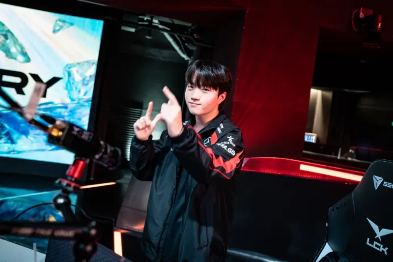 【Instant confirmation】2024 League of Legends LCK Summer Regular Season - T1 Homeground Tickets (7/12)