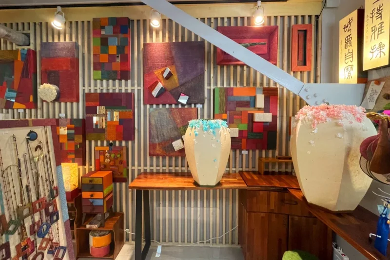 HANJISAENGGAK LeeDak Hanji Art Gallery - Incheon Sangsang Platform Branch (14/37)