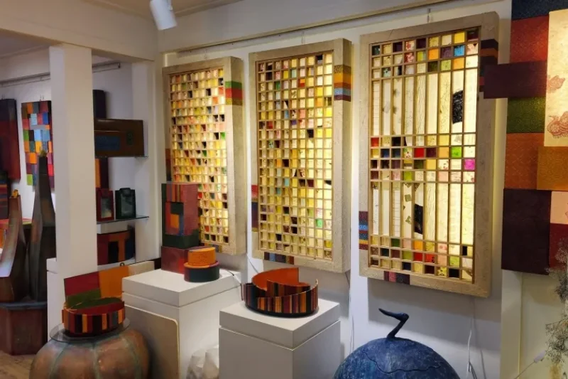 HANJISAENGGAK LeeDak Hanji Art Gallery - Incheon Sangsang Platform Branch (22/37)