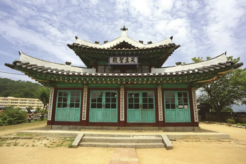 Experience the ‘1883 Incheon Global Stamp Tour’ With All Five Senses (6/37)
