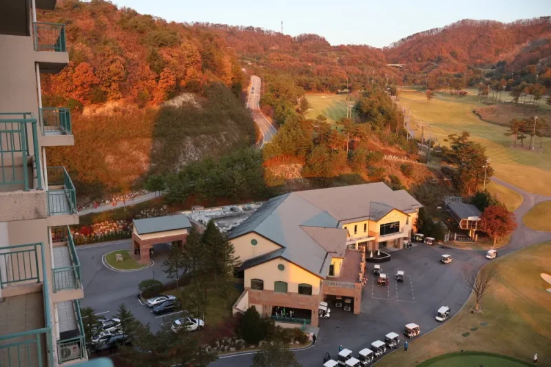 Oak Valley: Gangwon-do (3/20)