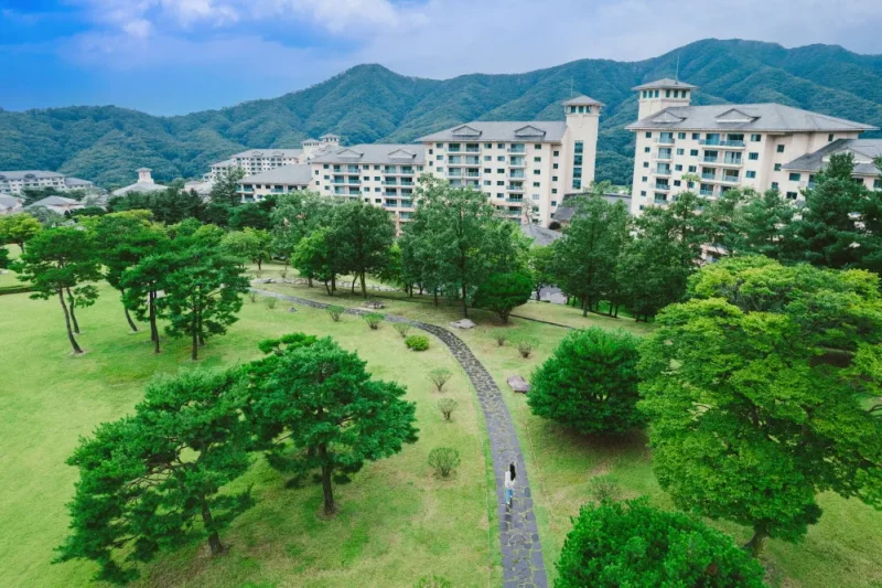 Oak Valley: Gangwon-do (4/20)