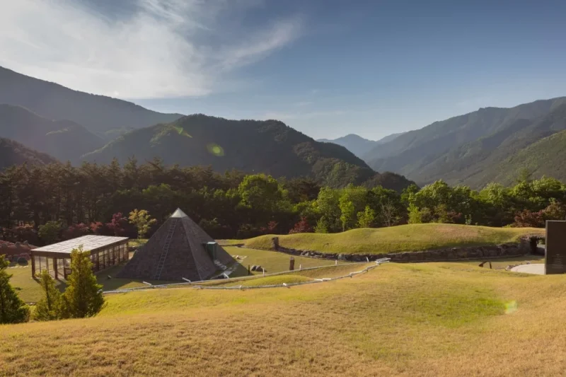 Romy Zian Garden: Gangwon-do (6/9)