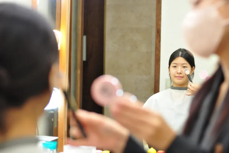 CARADI Seoul Hair Salon - Gangnam Head Spa (scalp treatment) &amp; Make-up and Hair Styling &amp; Personal Color Analysis (17/70)