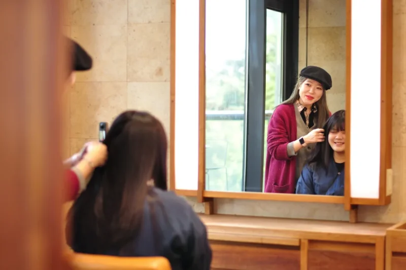 CARADI Seoul Hair Salon - Gangnam Head Spa (scalp treatment) &amp; Make-up and Hair Styling &amp; Personal Color Analysis (33/70)