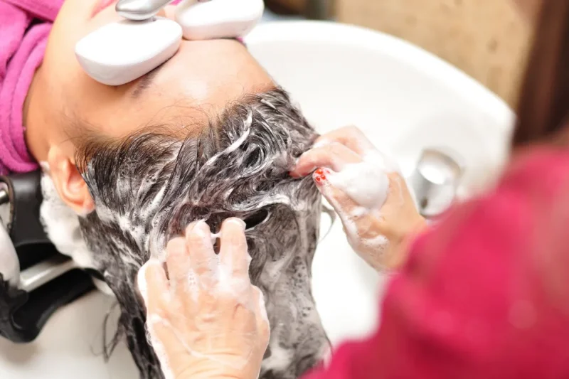 CARADI Seoul Hair Salon - Gangnam Head Spa (scalp treatment) &amp; Make-up and Hair Styling &amp; Personal Color Analysis (34/70)