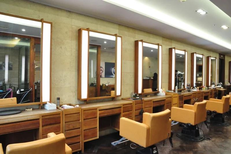 CARADI Seoul Hair Salon - Gangnam Head Spa (scalp treatment) &amp; Make-up and Hair Styling &amp; Personal Color Analysis (37/70)