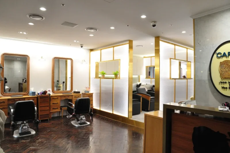 CARADI Seoul Hair Salon - Gangnam Head Spa (scalp treatment) &amp; Make-up and Hair Styling &amp; Personal Color Analysis (43/70)
