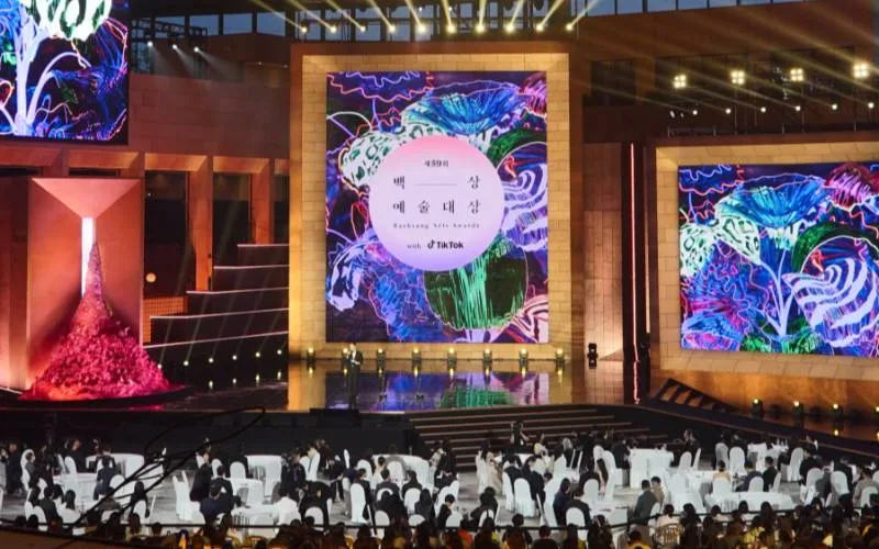 【Instant confirmation】2025 61th Baeksang Arts Awards Tickets Package (2/7)