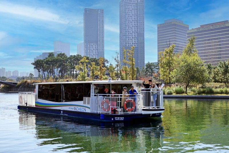 Songdo Comarine West Boat House (7/9)