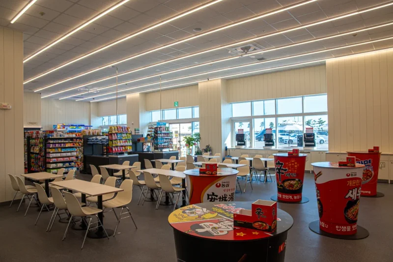 CU Wangsan Marina Branch - Ramyun Library (6/16)