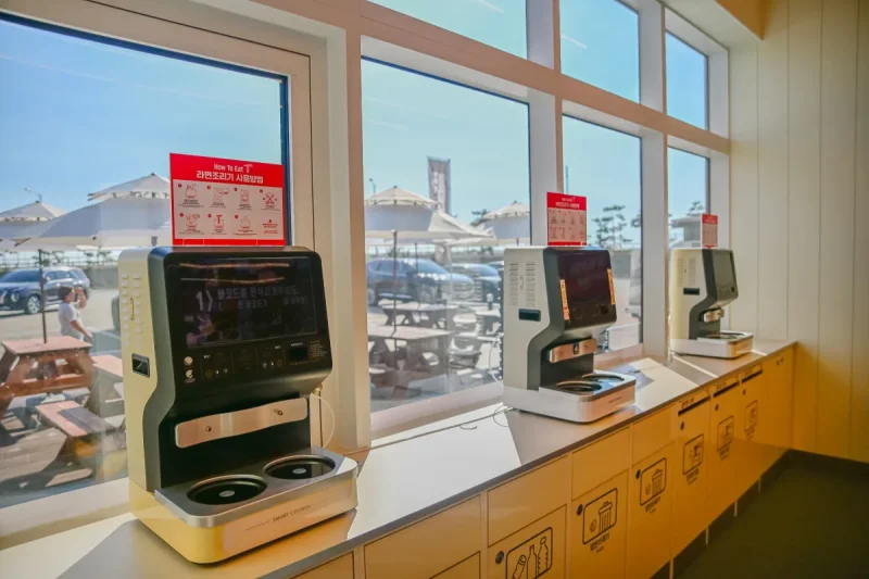 CU Wangsan Marina Branch - Ramyun Library (12/16)