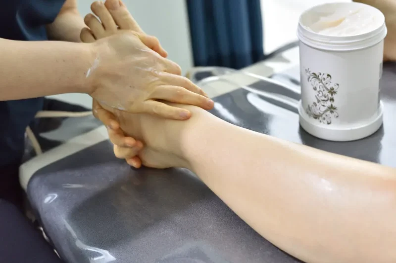 【Available for Reservation】 Myeongdong Condition Full Body &amp; Head Massage in Seoul (14/21)