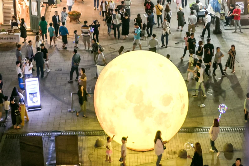 Incheon Airport to Seoul Shuttle Bus Tour including Lotte World, Seoul Sky, and 1883 Incheon Global Stamp Tour (14/24)