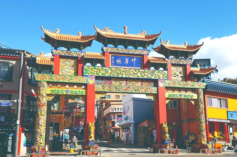 Incheon Airport to Seoul Shuttle Bus Tour including Lotte World, Seoul Sky, and 1883 Incheon Global Stamp Tour (23/24)