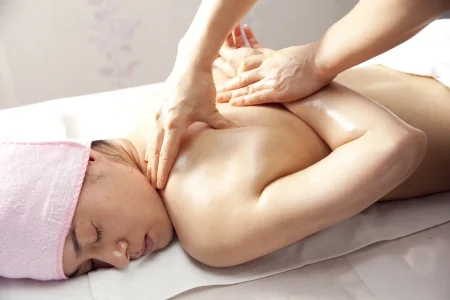 Seoul MIZO Massage Rooftop Spa in Myeongdong <Full Body - Foot - Facial>