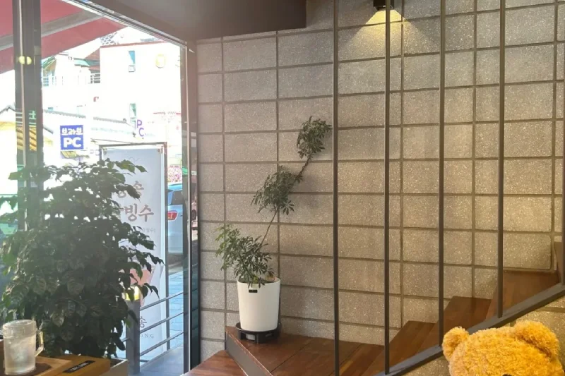 Incheon Donghwamaeul Cafe_Cafe Song Donghwamaeul Branch (19/27)