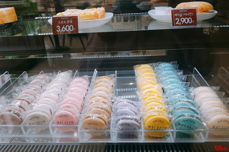 The Real Cafe (Incheon Songdo Branch) (1/29)