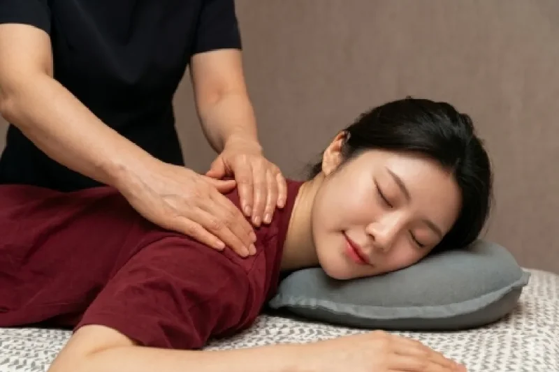 Myeongdong Nanda Aroma Thai Massage &amp; K-Beauty Skin Body Care Seoul (1/36)