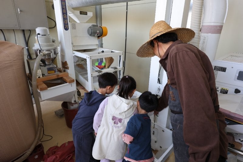 Rangine Ieum Rice Mill (15/19)