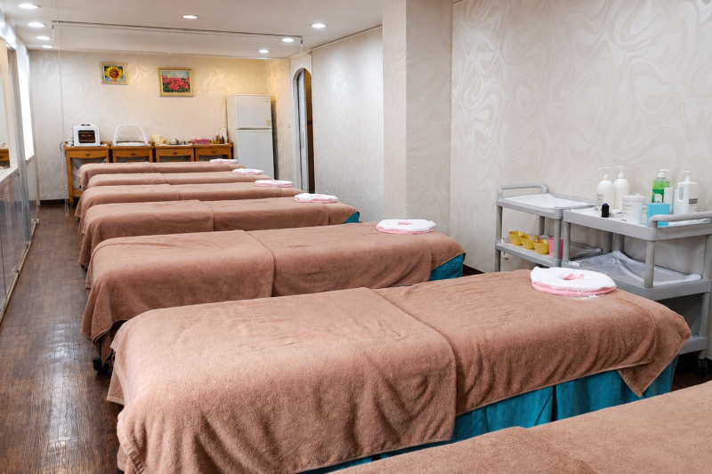 Myeongdong Dream Esthe Body Massage &amp; K-Beauty Facial in Seoul (7/19)